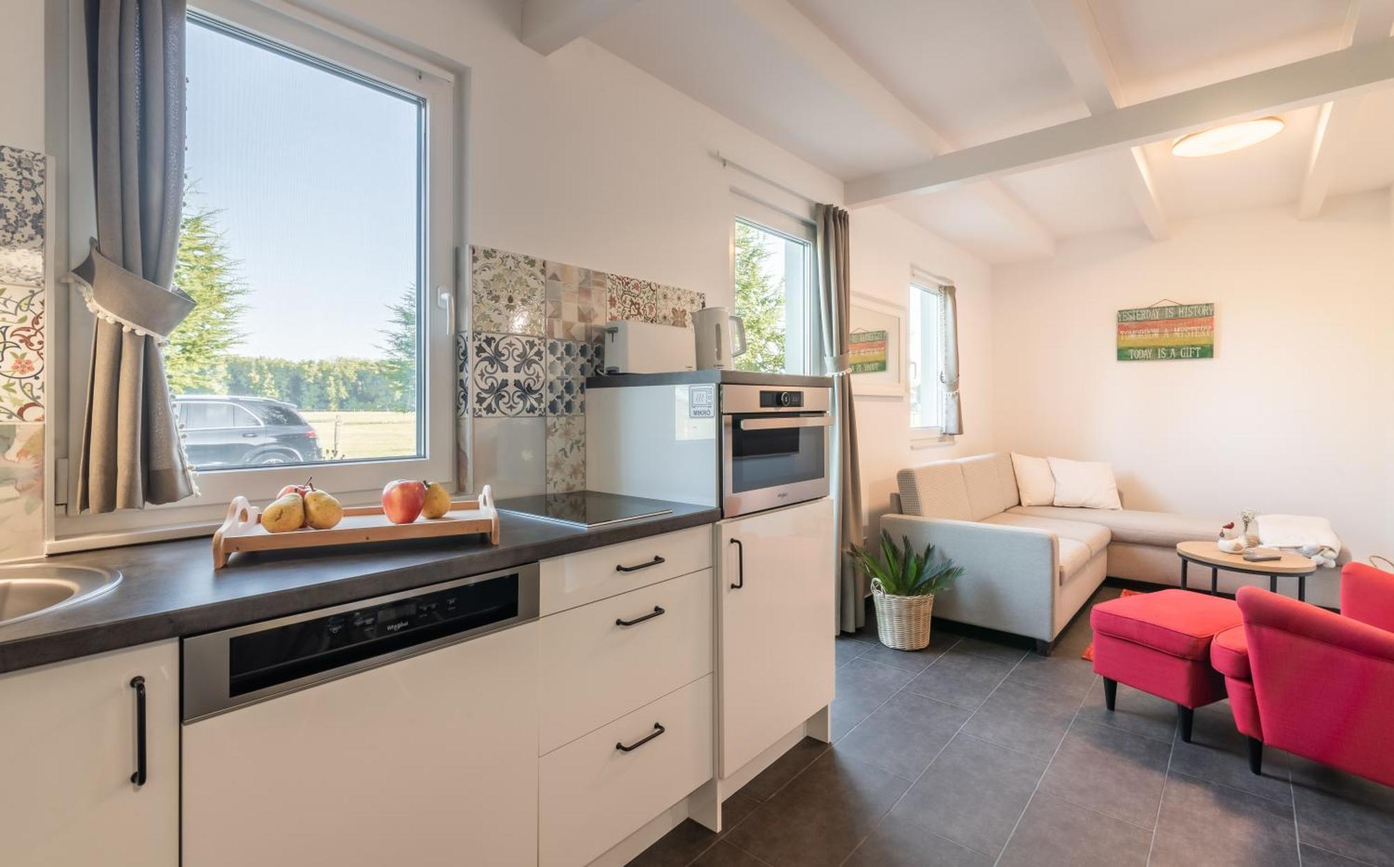 Ugo Apartman Halaszi Bagian luar foto
