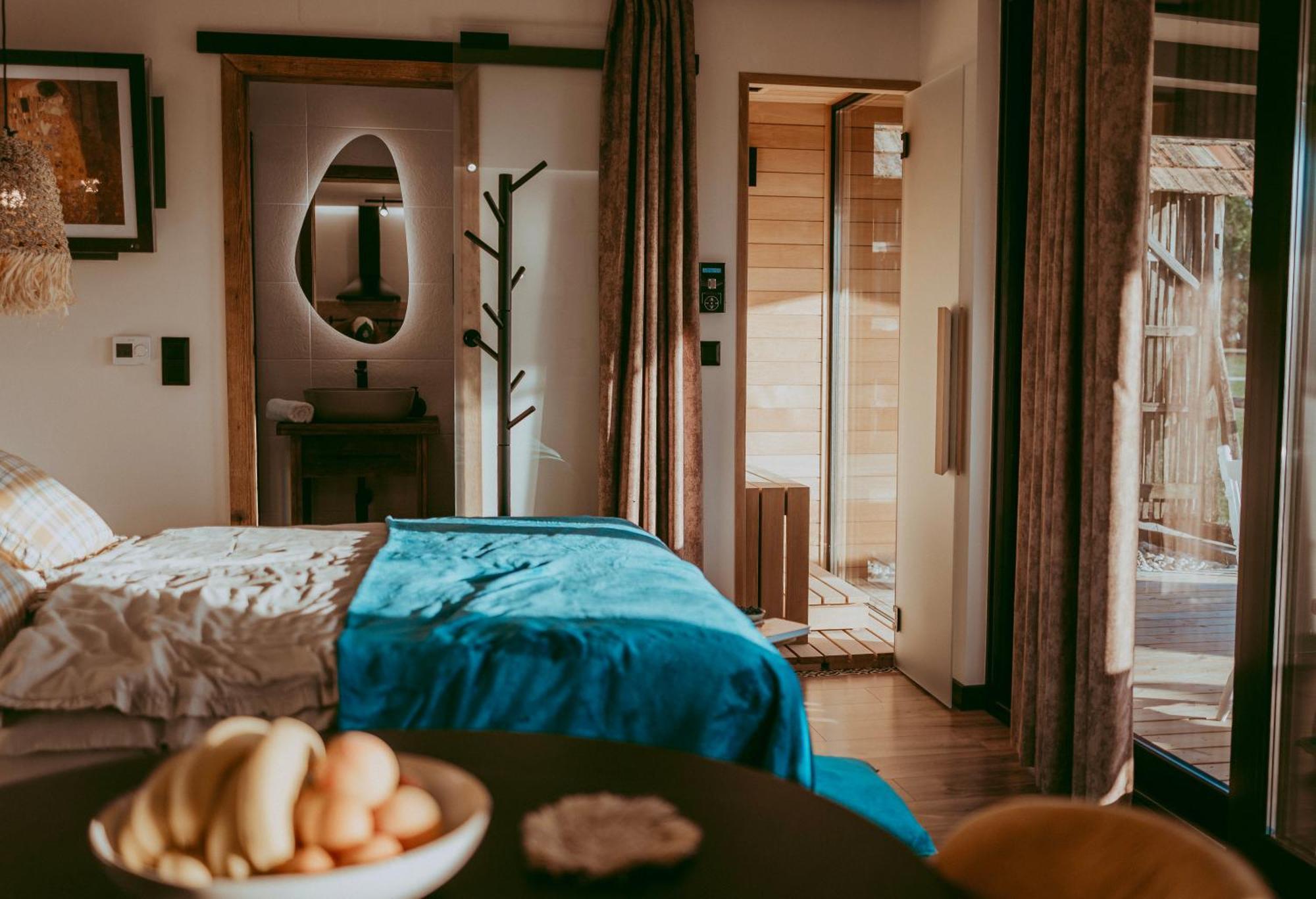 Ugo Apartman Halaszi Bagian luar foto