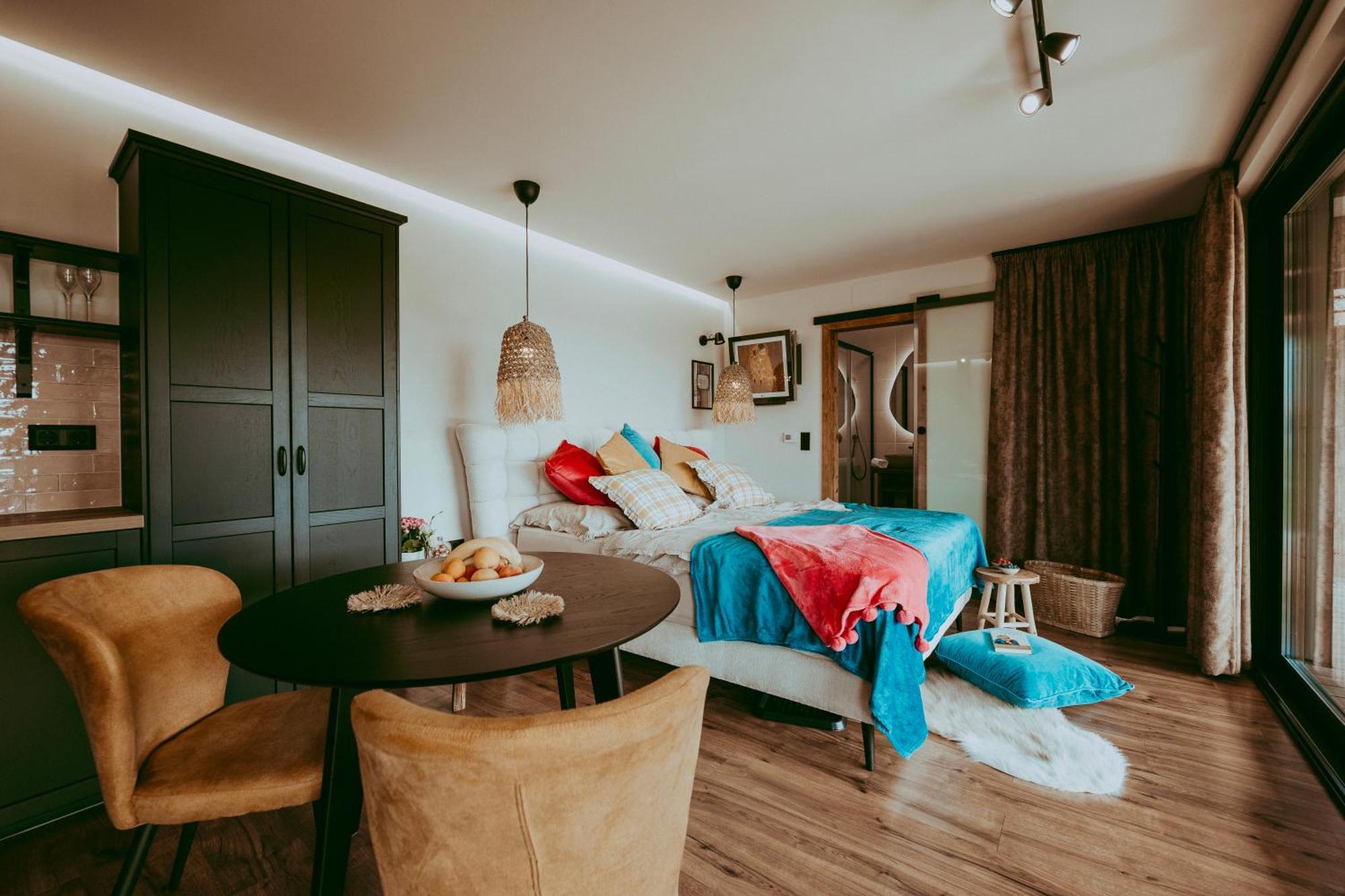 Ugo Apartman Halaszi Bagian luar foto